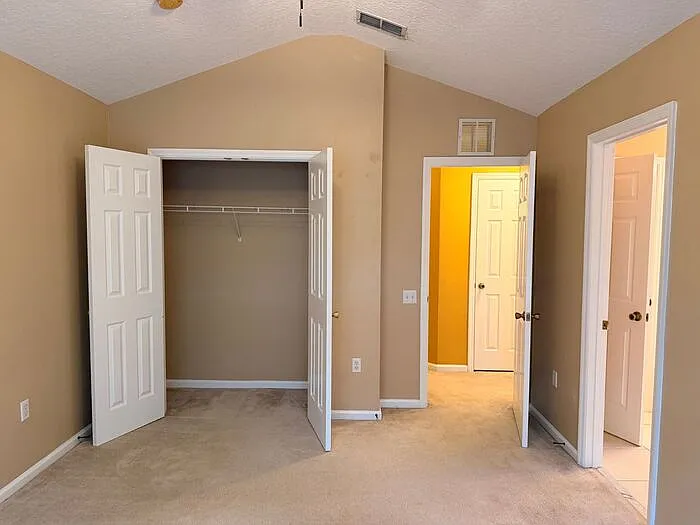 2632 Galliano Cir — Photo 37