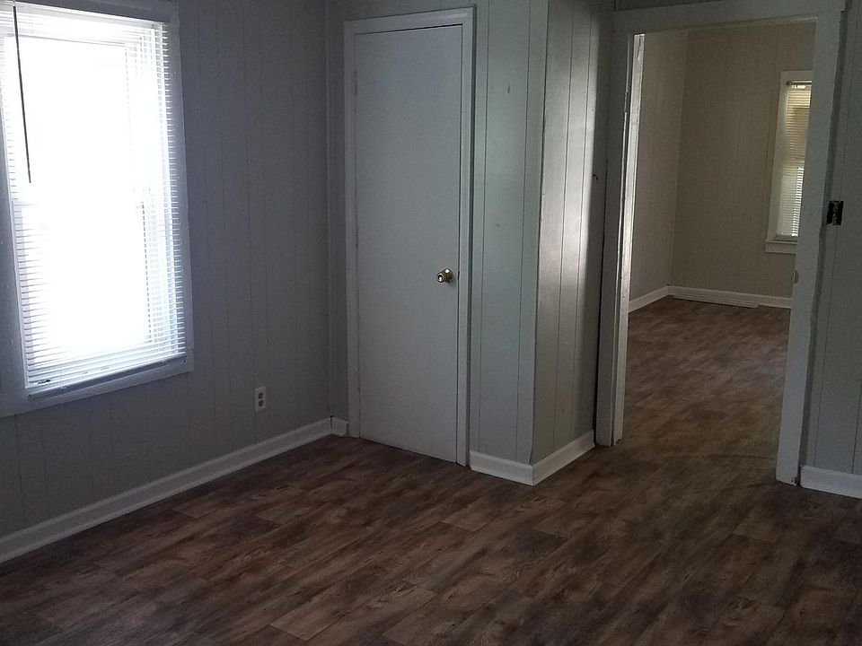 2nd image of 22 S Purdy St #A