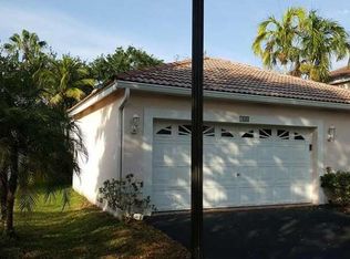 708 Stanton Dr, Weston, FL 33326