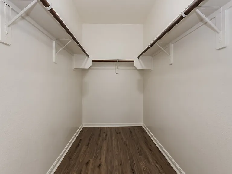 1966 Briar Grove Dr — Photo 14