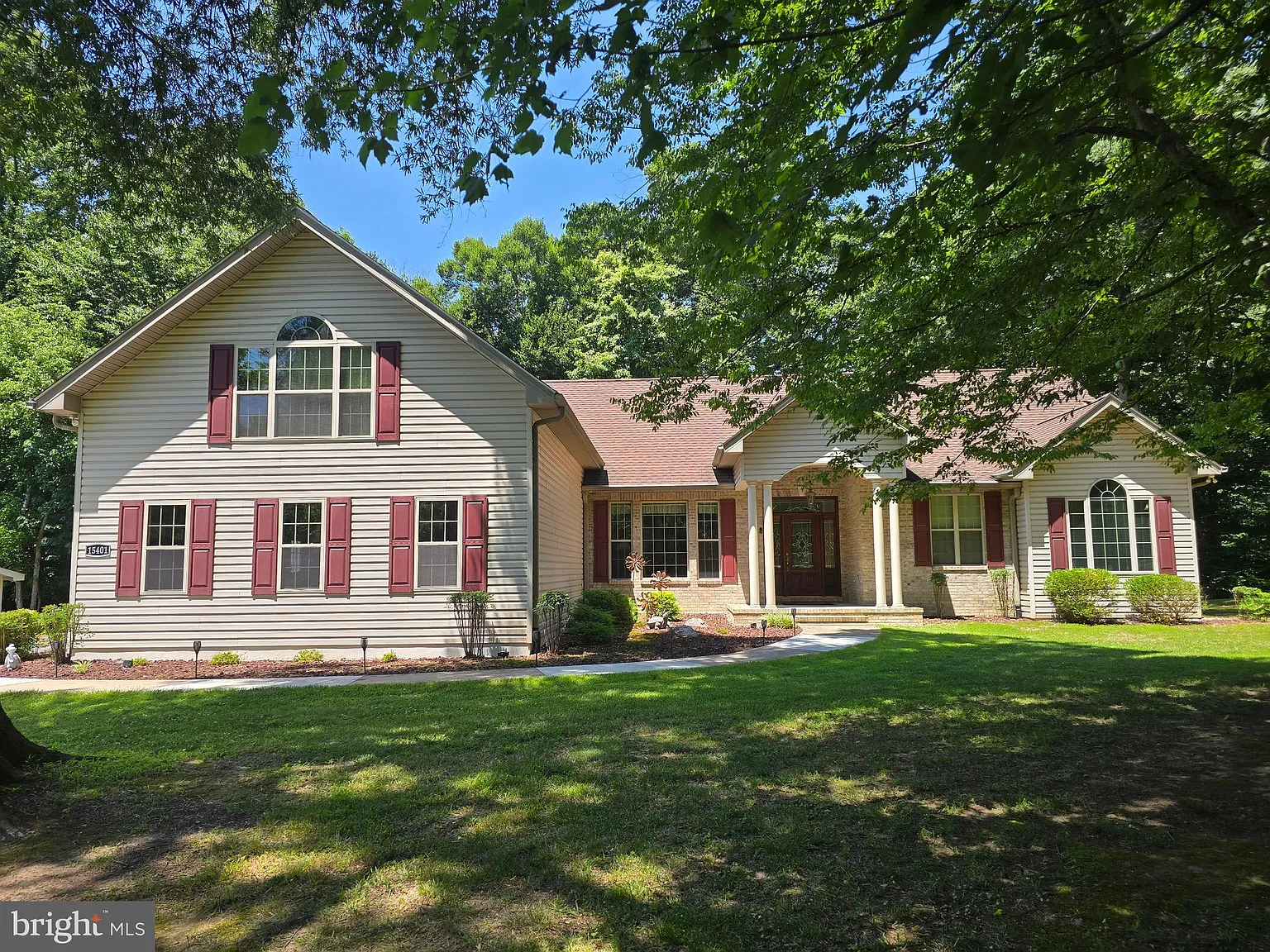 4 bed, 3.5 bath, 3024 sqft, $5,250 — Photo 1