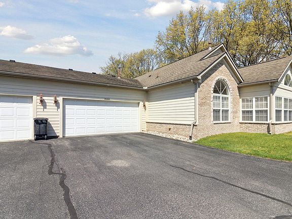 3rd image of 36160 Abbey Dr