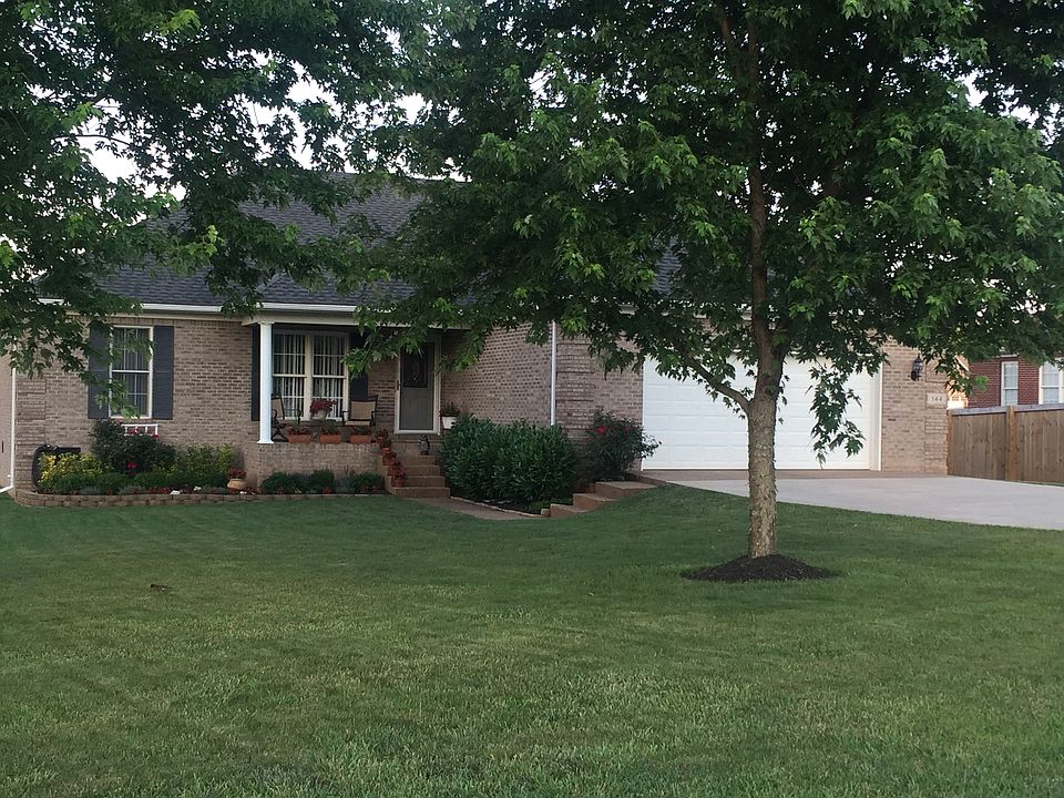 1st image of 144 Ashton Ct