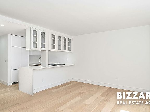 4th image of 1325 5th Ave APT 3C