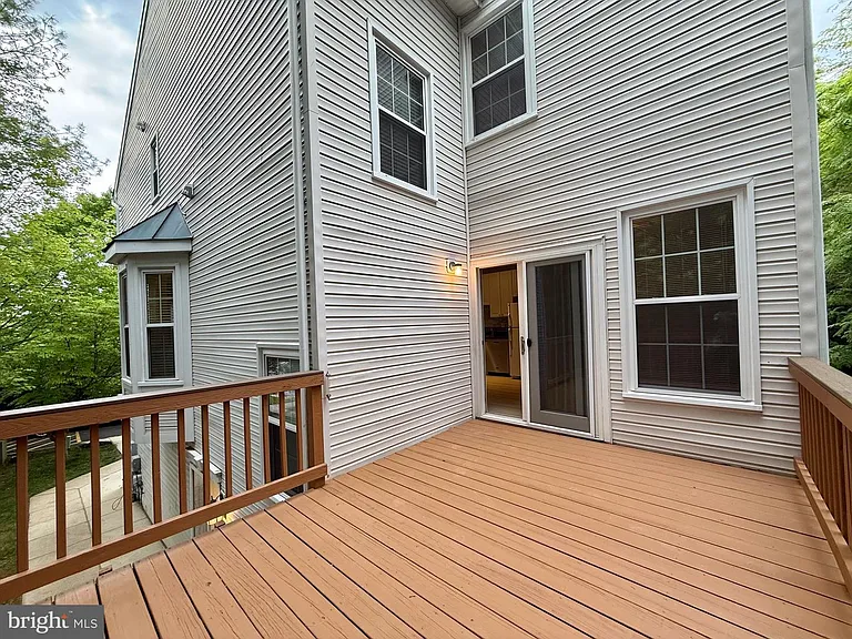 8 Diamond Hill Ct — Photo 27