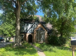 6714 Brittany Park Ln, Houston, TX 77066
