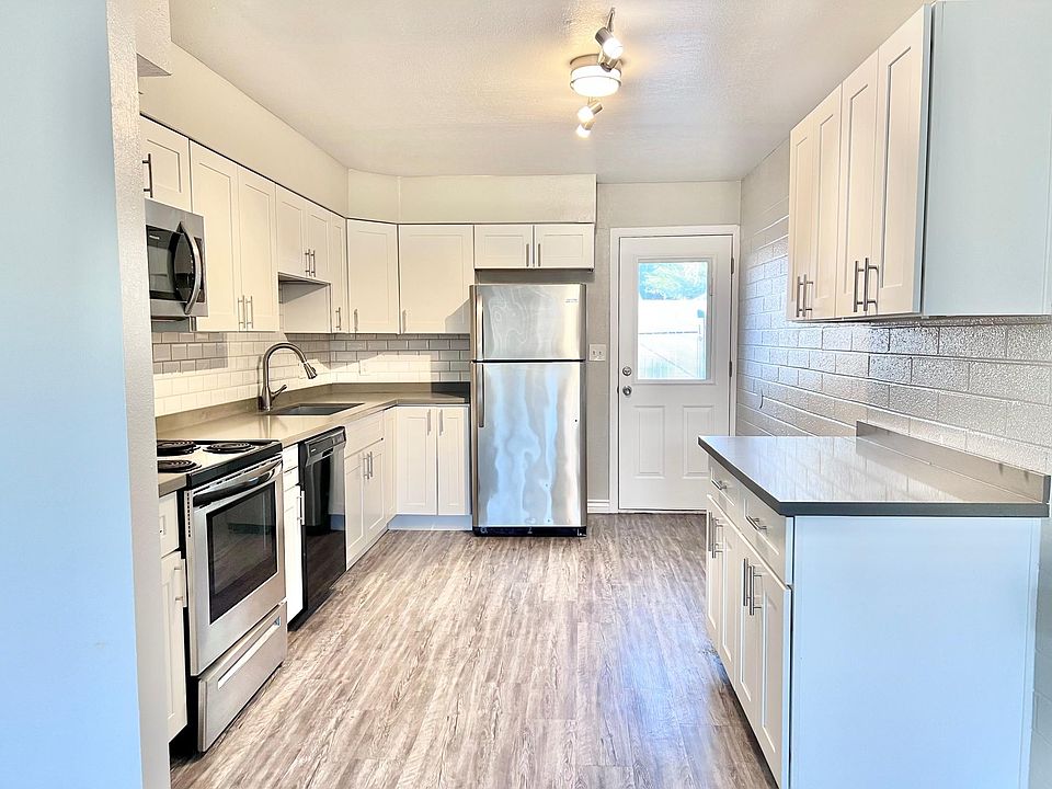 1st image of 4760 N 28th St APT 24
