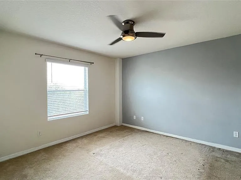 9017 Alba Ln — Photo 24