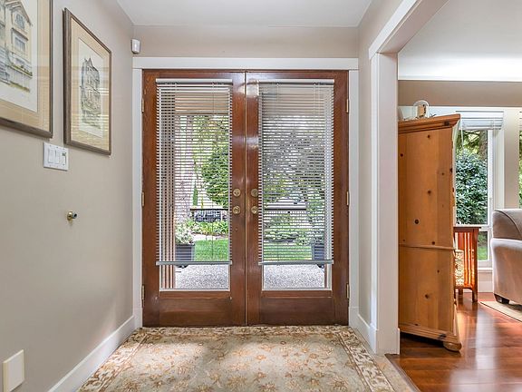5th image of 5763 146a St