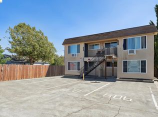 804 Springs Rd, Vallejo, CA 94590