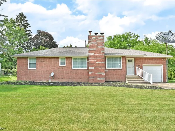538 E Liberty St, Girard, OH 44420