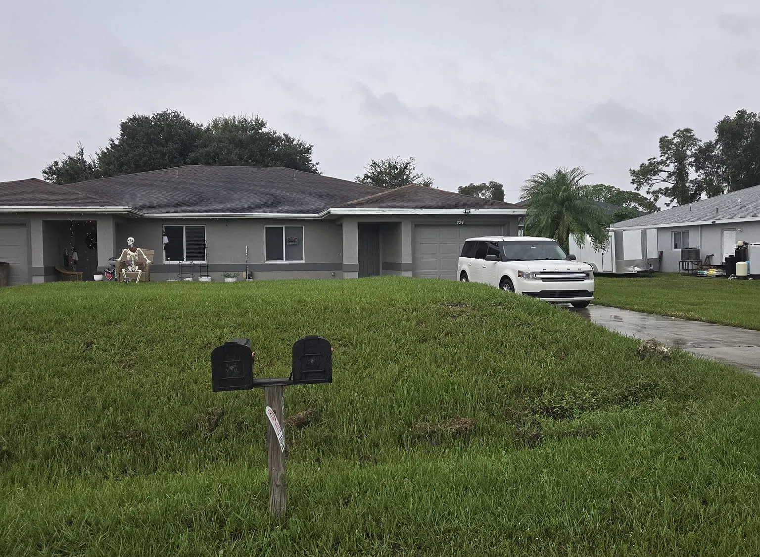 3 bed, 1158 sqft, $1,600 — Photo 1