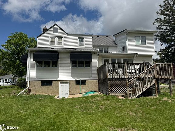 3rd image of 132 W Alta Vista Ave