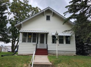 1824 19th Ave, Moline, IL 61265