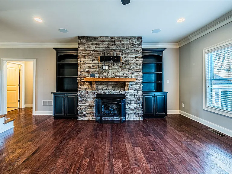 730 Bennington Park Dr — Photo 9