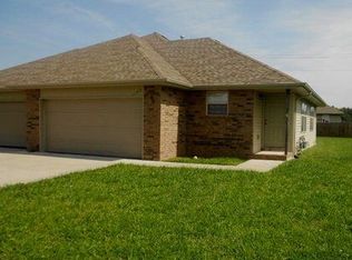 1162 N Northwood Ave, Republic, MO 65738