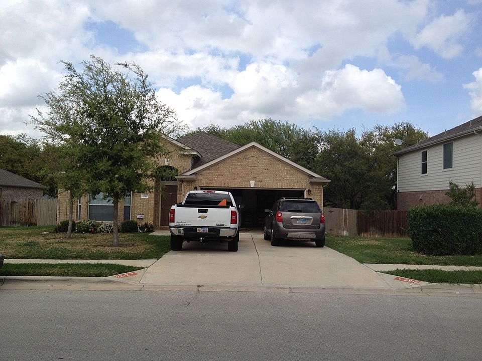 2812 Barefoot 