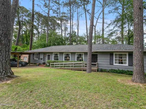 1512 Douglass Dr, Jackson, MS 39211