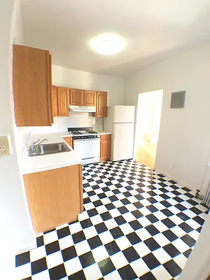 Rented by Kamgirsons & Company, Inc. | media 21