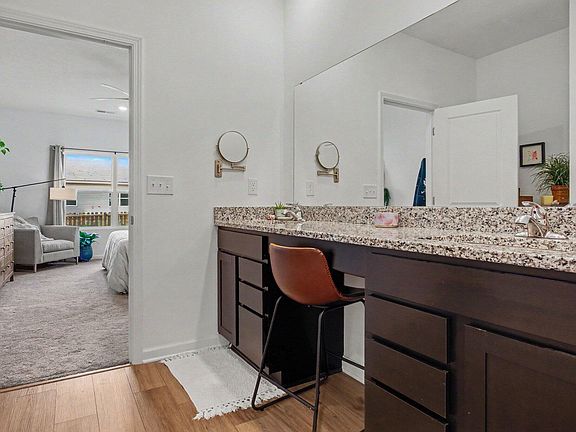 5th image of 355 Jacob Ln