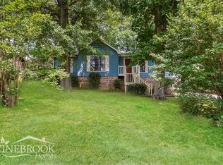 911 4th Ter, Pleasant Grove, AL 35127