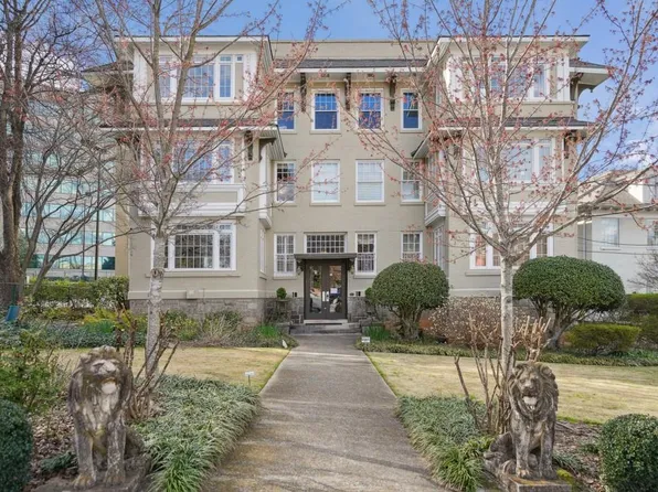 18 Peachtree Cir NE APT 6, Atlanta, GA 30309