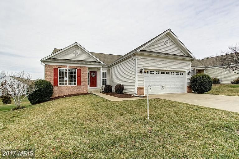 1st image of 6 Goose Creek Cir