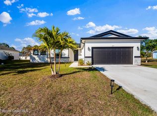 207 Bellbrook St SE, Palm Bay, FL 32909