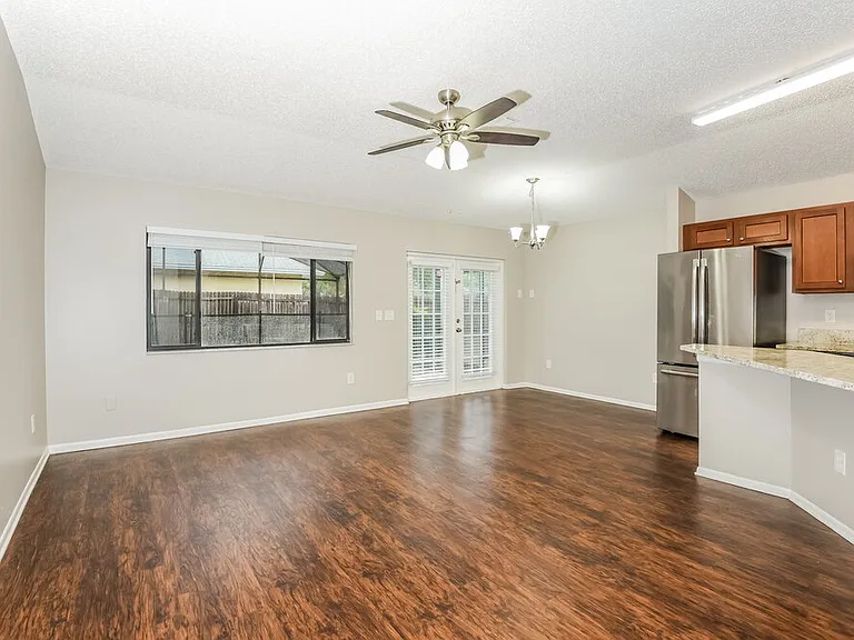 534 S Sundance Dr — Photo 8