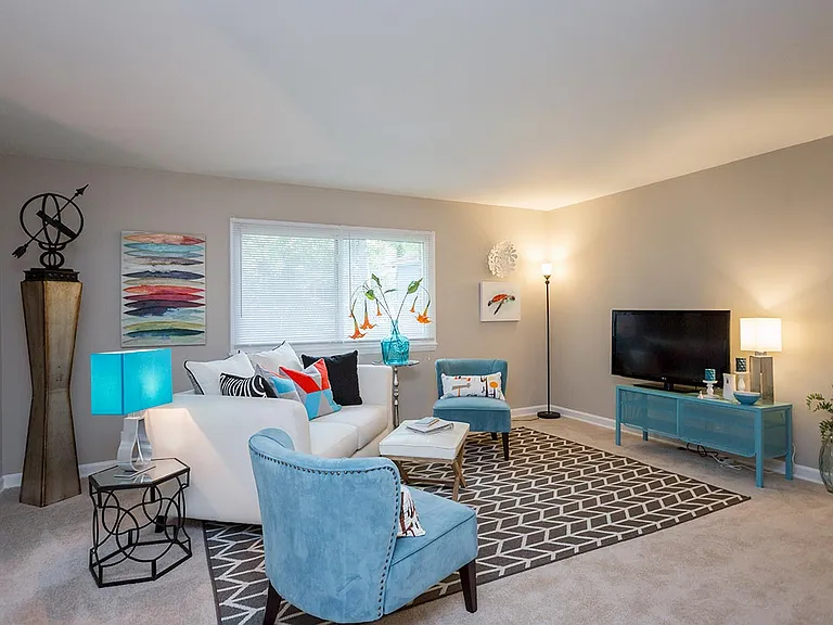 Forest Pointe — Photo 123