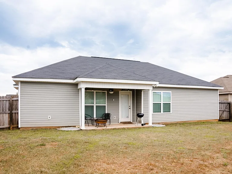 203 Allington Walk — Photo 42