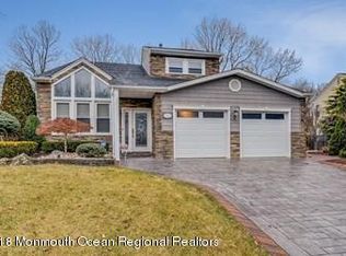 45 Heritage Dr, Howell, NJ 07731