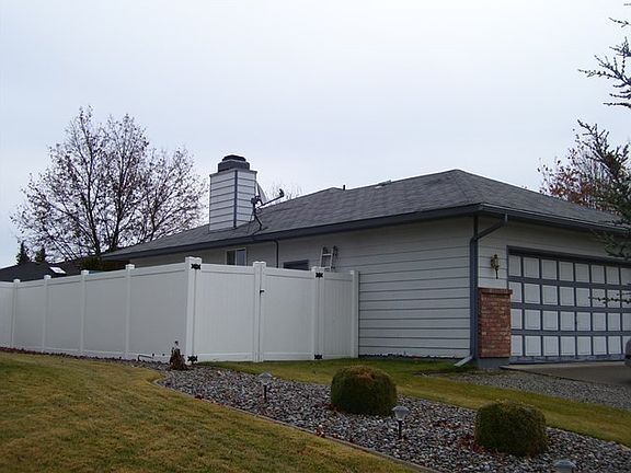 3rd image of 10420 N Iroquois Dr
