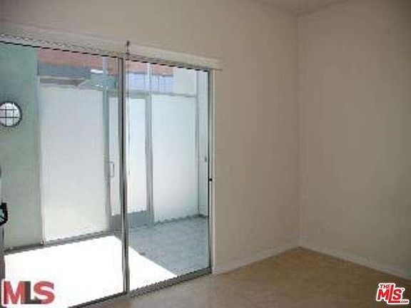 5th image of 3107 Santa Monica Blvd