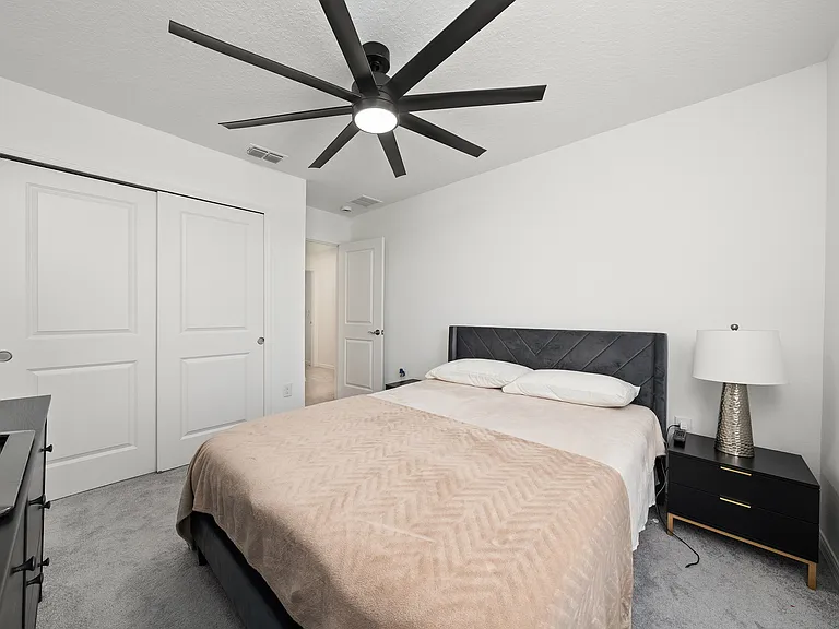 1202 Normandy Dr — Photo 15