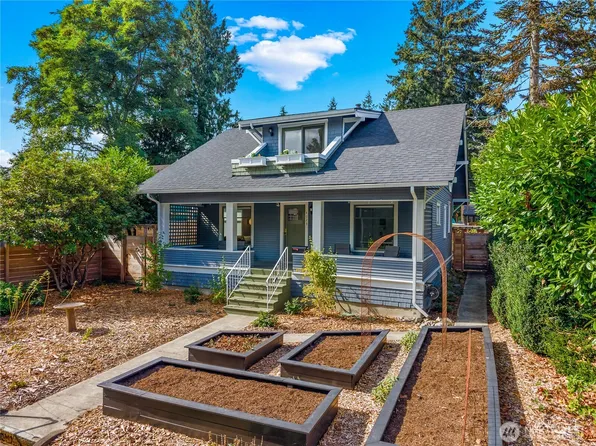 4023 47th Avenue SW, Seattle, WA 98116