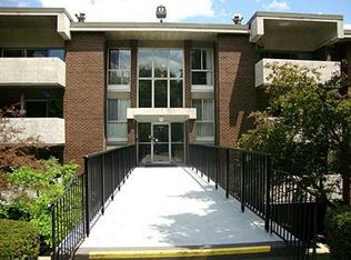 3304 Charlemagne Cir, Pittsburgh, PA