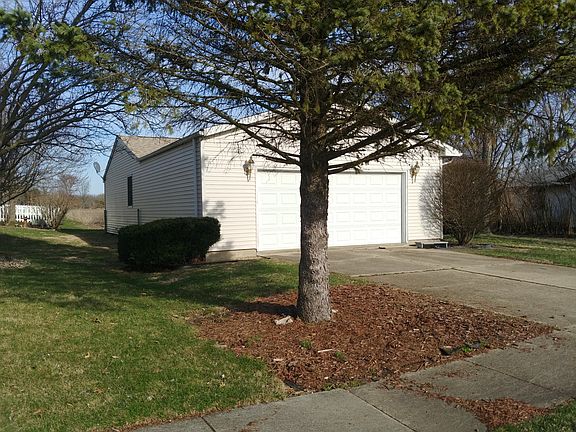 front garage side yard