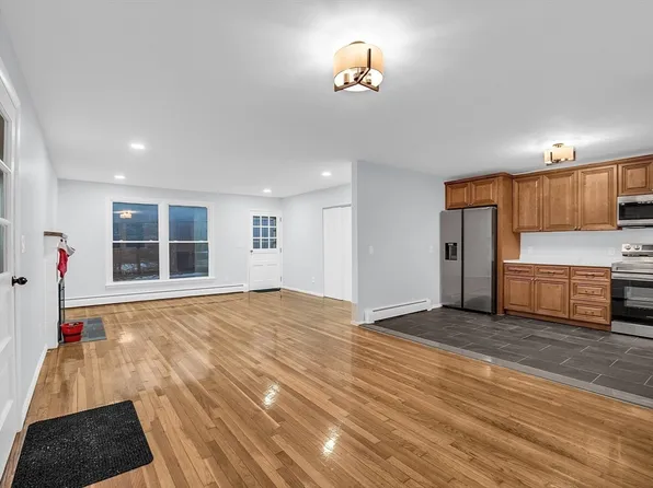 57 E Princeton Rd, Princeton, MA 01541