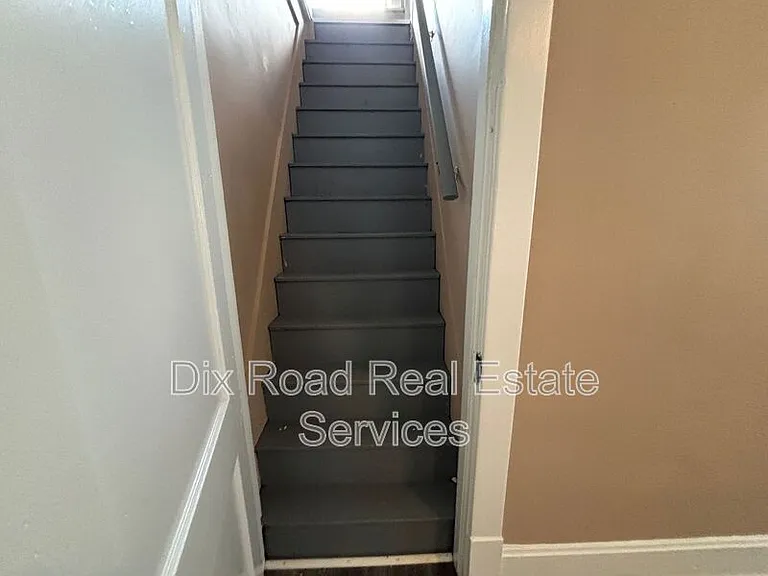 208 Garfield St — Photo 21