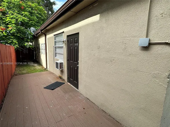 2443 Cleveland St #1, Hollywood, FL 33020