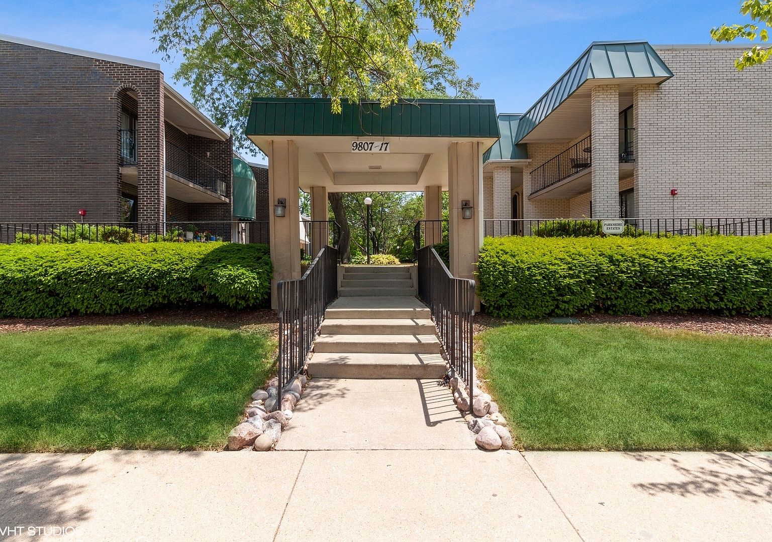 9817 S Keeler Ave APT B, Oak Lawn, IL 60453 | Zillow