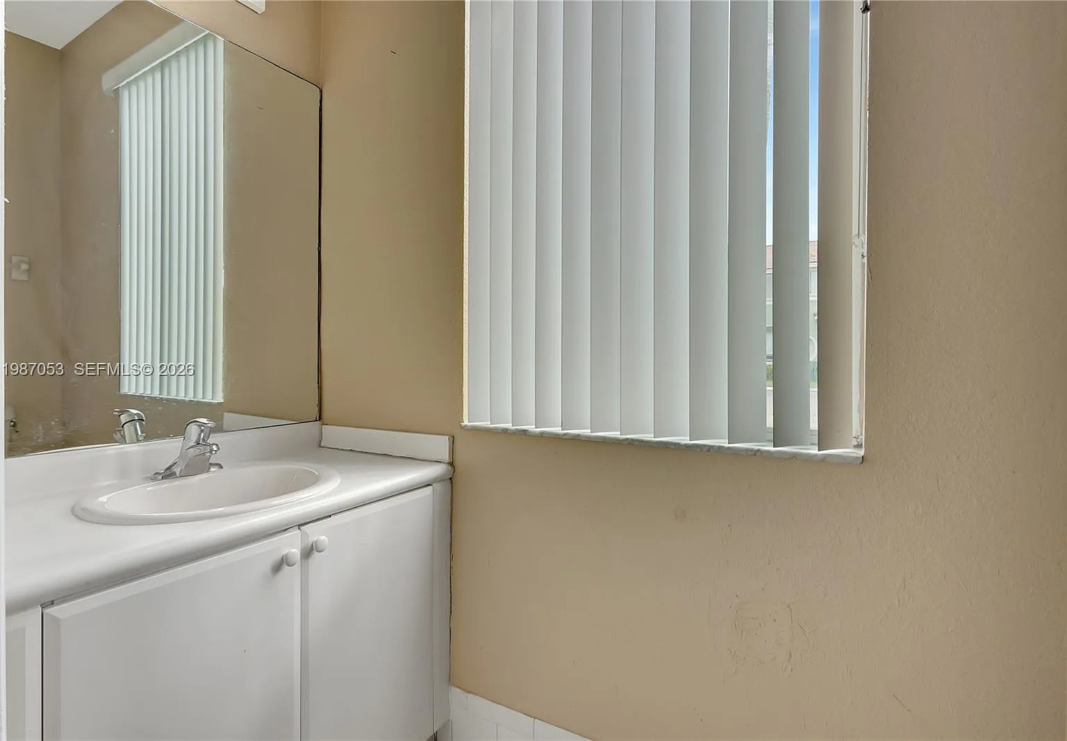 Shoma Townhomes At Keysco — Photo 4