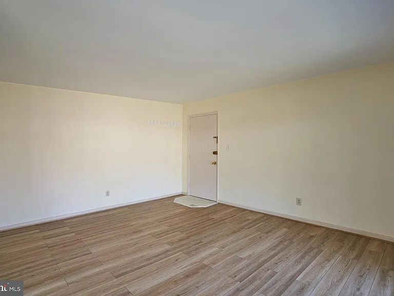 4371 Lee Hwy — Photo 28
