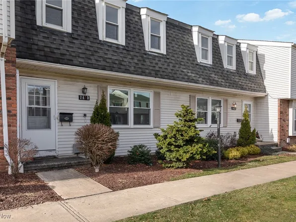 7403 Yorktown Ct, Mentor, OH 44060