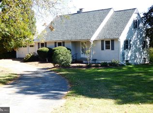 586 Indian Ln, Boyertown, PA 19512