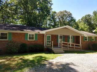 331 Brogdon Rd, Fayetteville, GA 30214