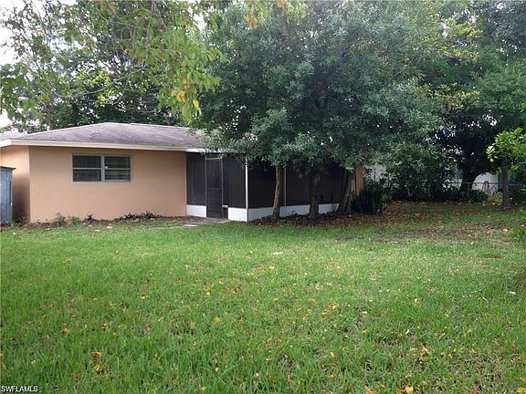 2nd image of 1331 NE Pine Island Ln