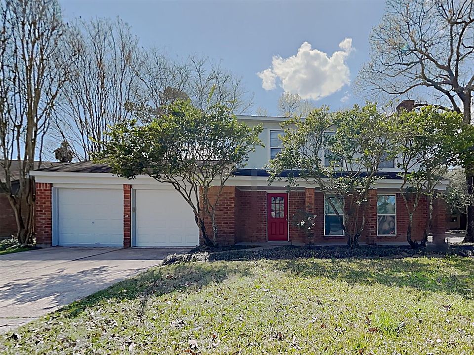 1st image of 2902 Clear Ridge Dr