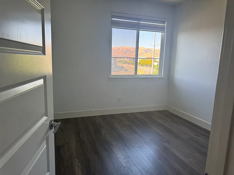 255 Odyssey Ln — Photo 14